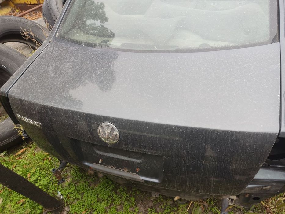 Кришка багажника пасат б5