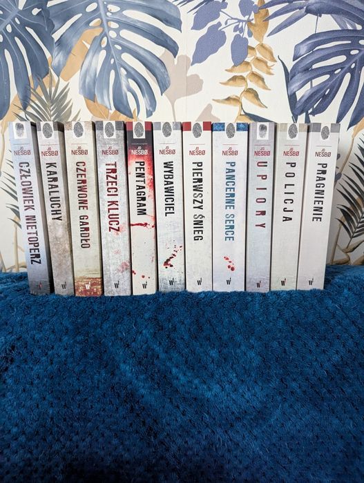 Zestaw, kolekcja 11 części serii o Harrym Hole Jo Nesbo