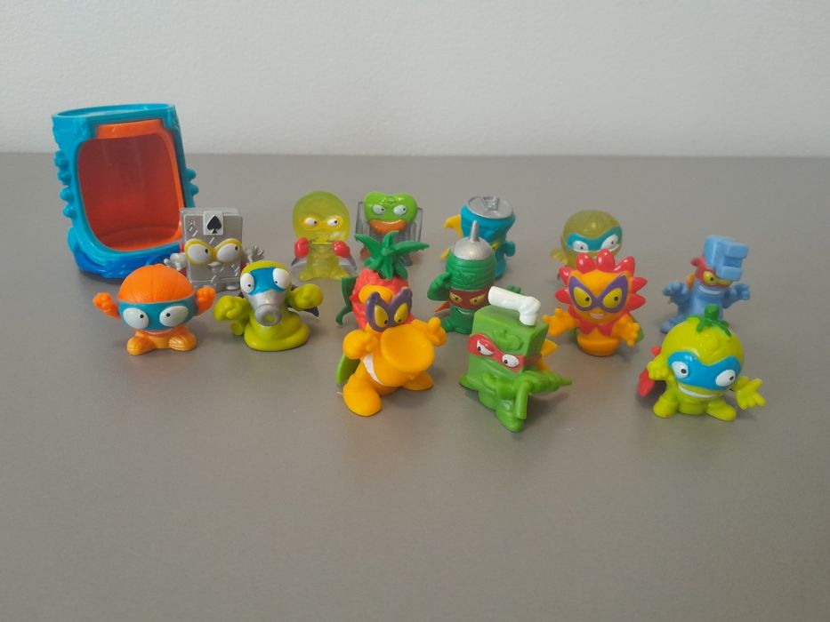 Super Zings 14 sztuk plus dodatek