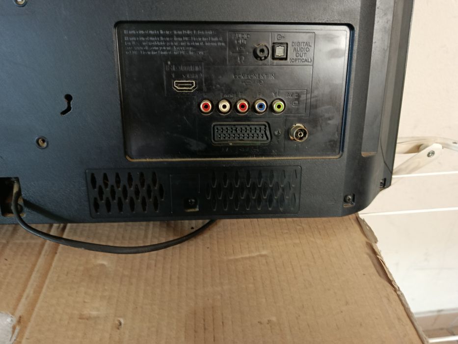 Sony LCD 32 R4 20 A.Na częsci lub do naprawy