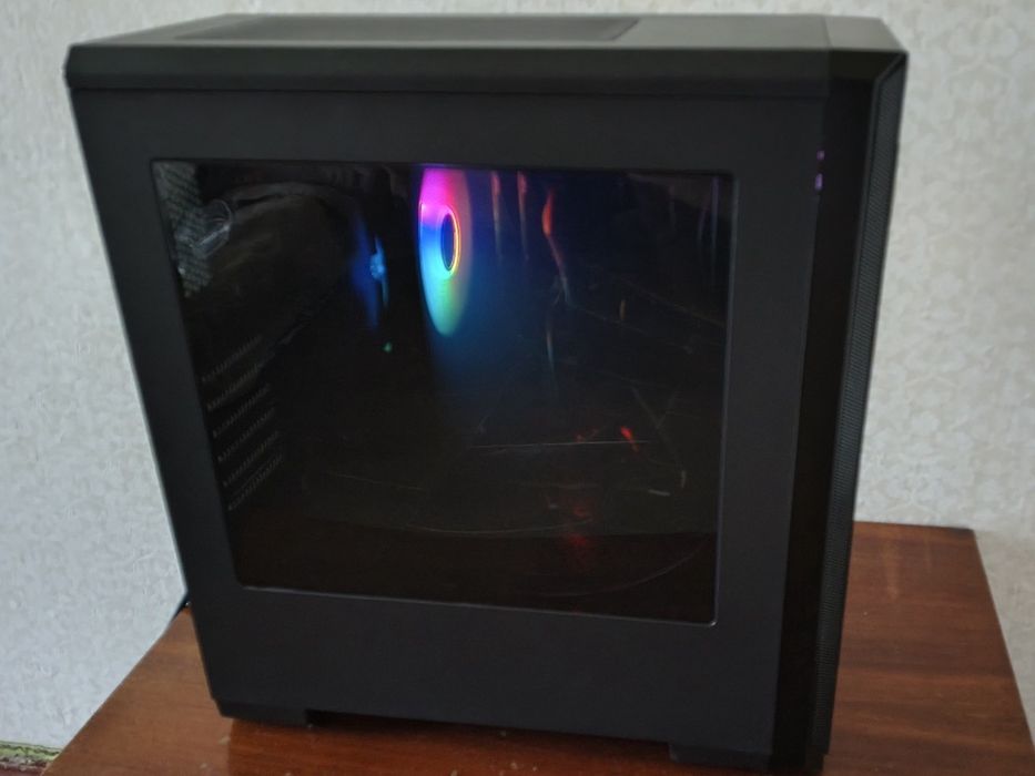 Мощный ПК: Ryzen 7 5700G, 32ГБ ОЗУ, SSD, БП 750W