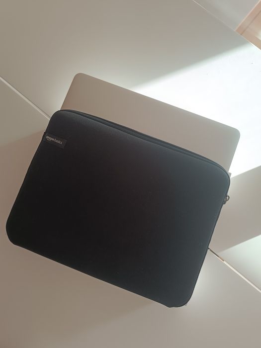 VENDA URGENTE - MacBook Pro 13" Retina (Mid 2014) C/Bolsa + Caixa Original | 551 ciclos | 8GB RAM | 2.6GHz i5 | Macintosh HD | Como Novo