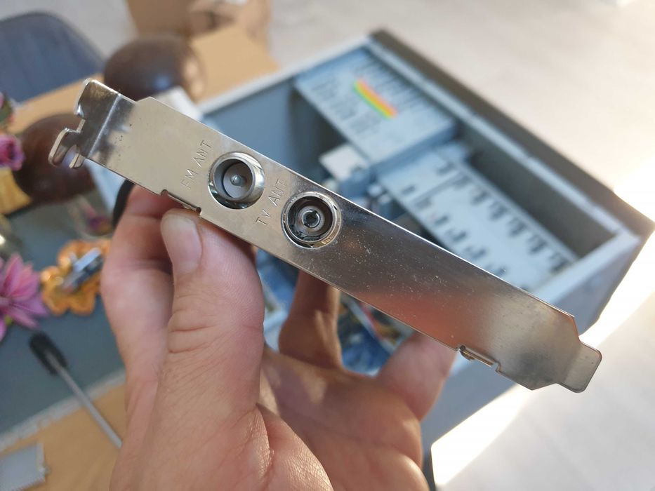 PHILIPS 3139 KN4C002A MPEG2 endcoder tv card PCI karta FM / TV MPEG2