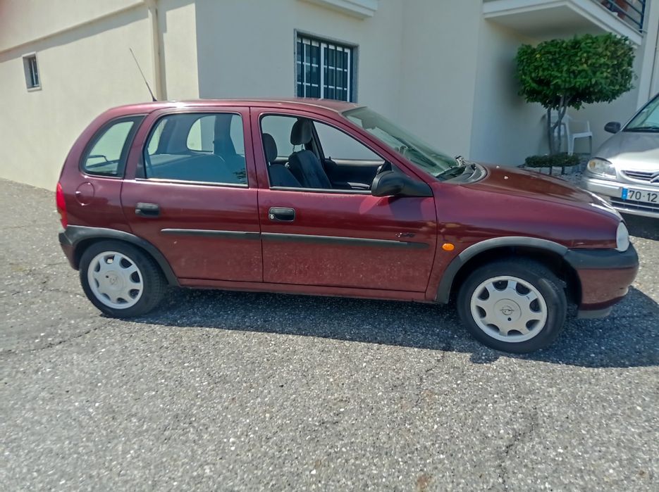Corsa em ótimo estado