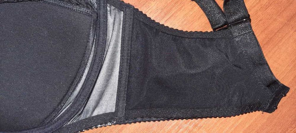 Бюстгальтер сіро чорного кольору 90G