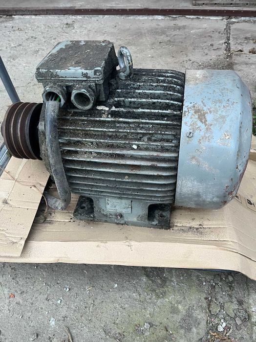 Silnik elektryczny 3 fazy, 6,7 kW