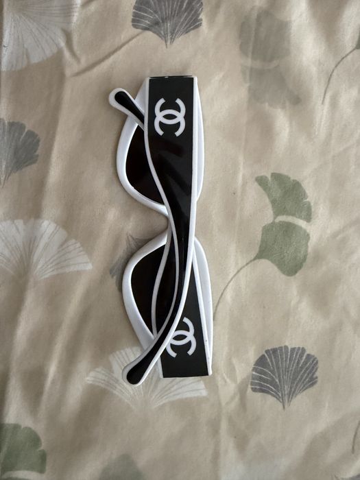 Oculos chanel novos