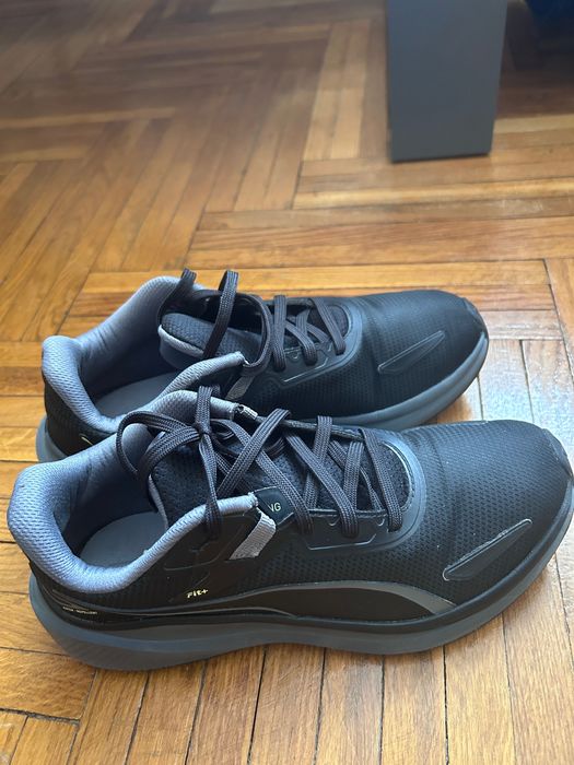 Кроссовки Puma Running Water Repellent, оригинал, размер 41 (26.5 см)