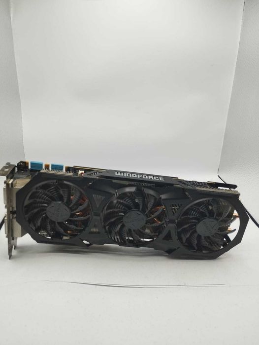 Nvidia GTX 970 4GB