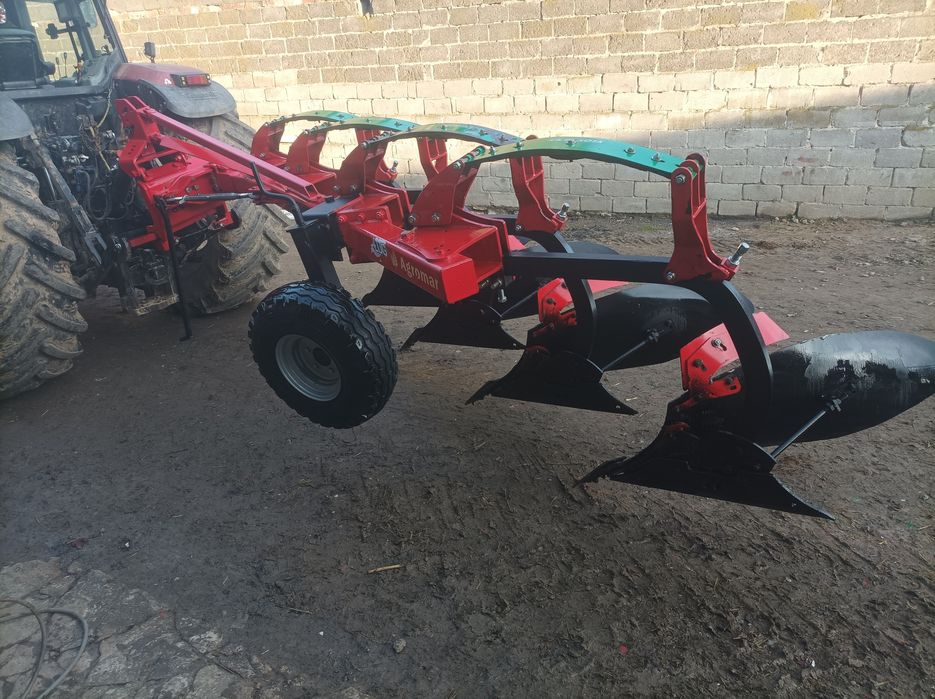 Pług 4 resor 3 plus 1