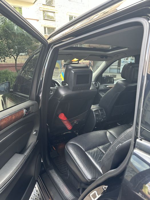 Merc mitsubisi pajero 2 - Легкові автомобілі Чернівецька область