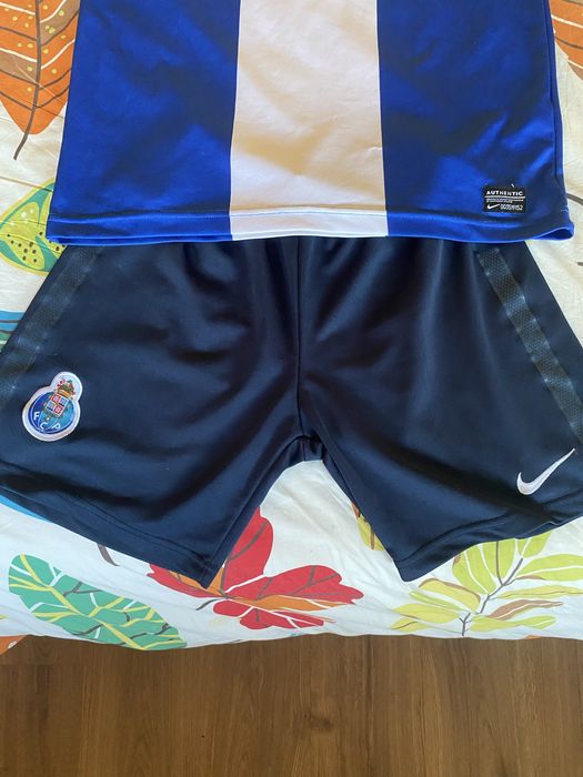 Equipamento FC Porto