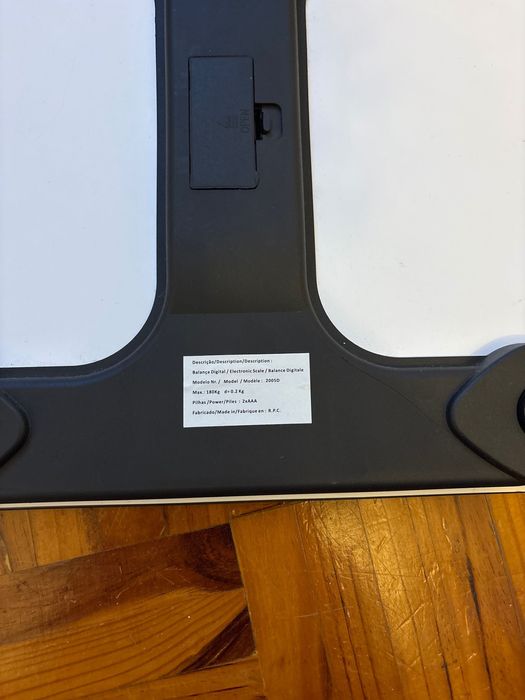 Balança digital (max 180kg)