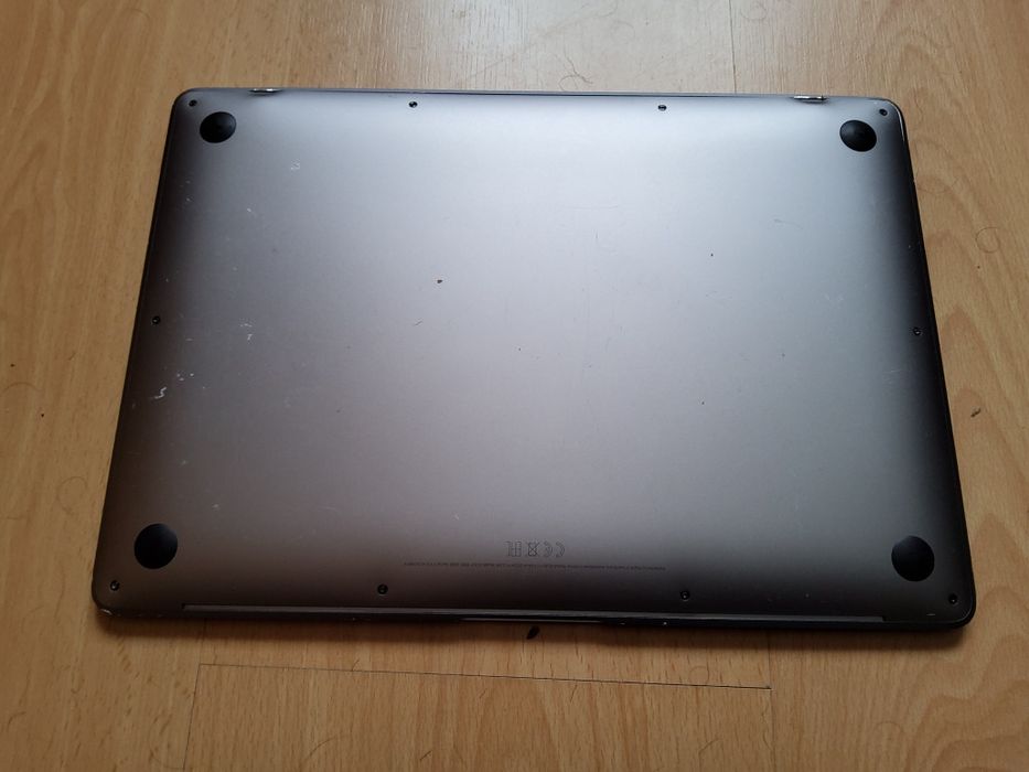 Macbook Air 13" - 128 GB de armazenamento