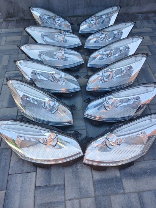 Фара,фари на Сітроен Ц 4 Пікассо, Citroën C 4 .