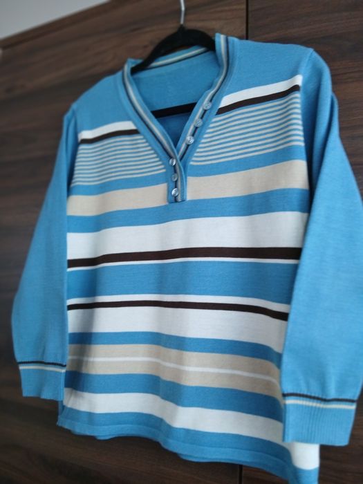 Bluzka damska, szer.pod biustem 50cm.