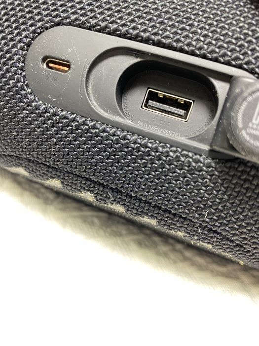 Портативная Колонка JBL Charge 5