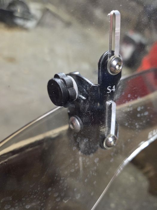 Deflektor szyby motocykl skuter