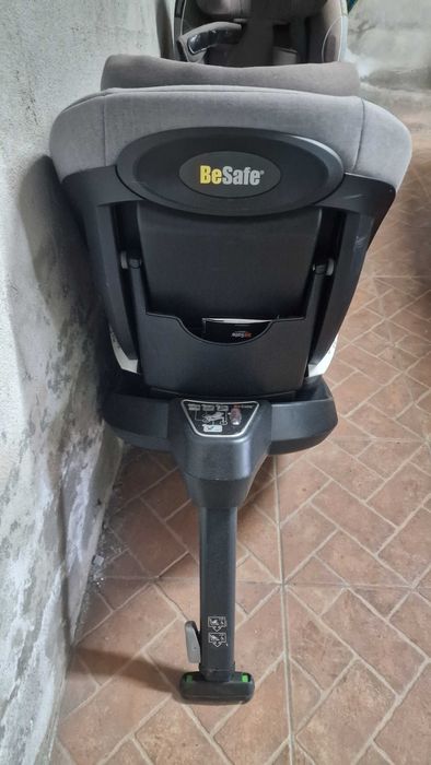 Cadeira Auto iZi Twist i-Size da BeSafe