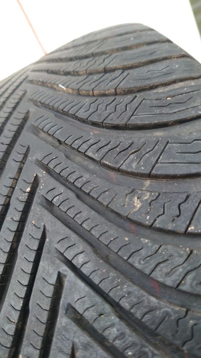 Opony Michelin Alpin 5 (215/55 R17) Cena za 2 Szt