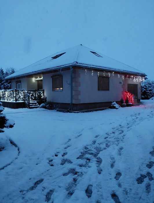 Sprzedam DOM parterowy z poddaszem uzytkowym