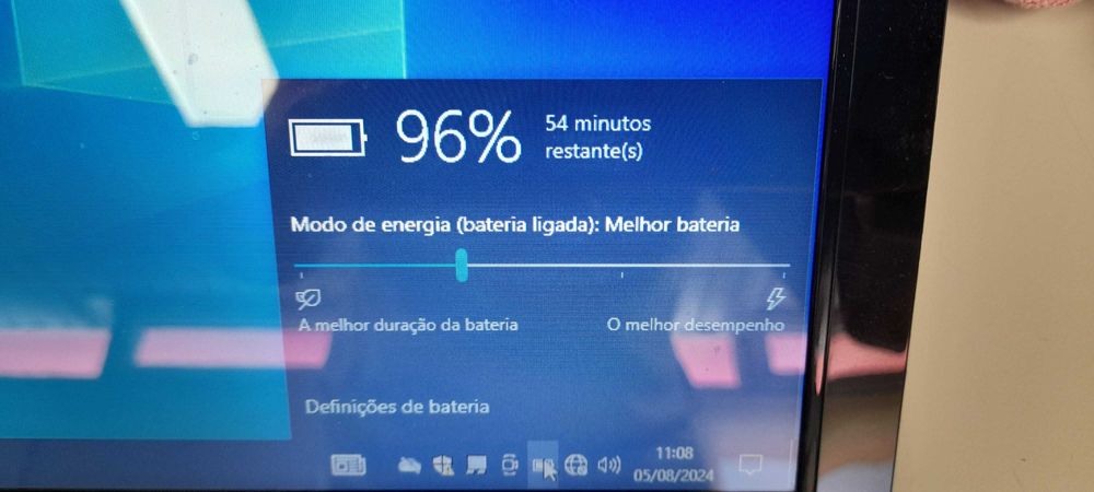 Portátil Toshiba Satellite C855-2K1 i364584318381057124