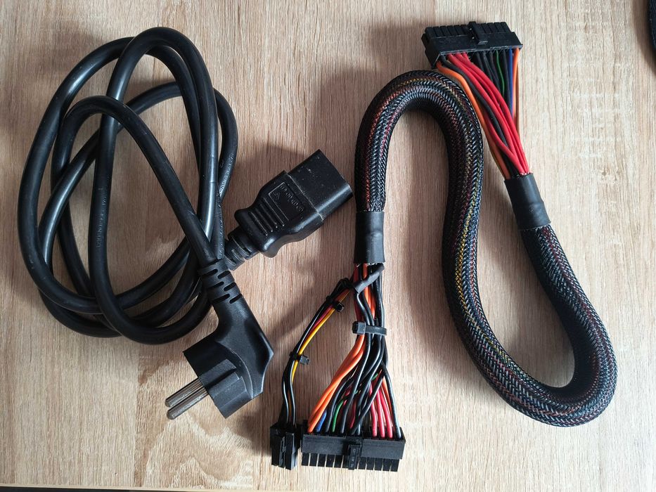 Блок питания Thermaltake и Zalman