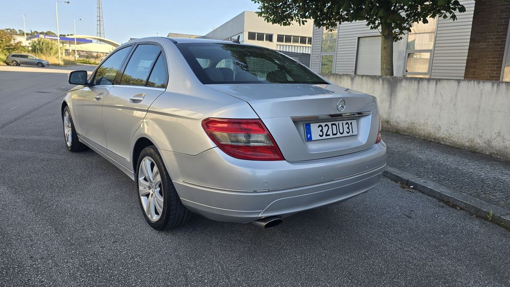 Mercedes C220 CDI Avantgarde 170cv Auto – IUC Antigo – Excelente Estado