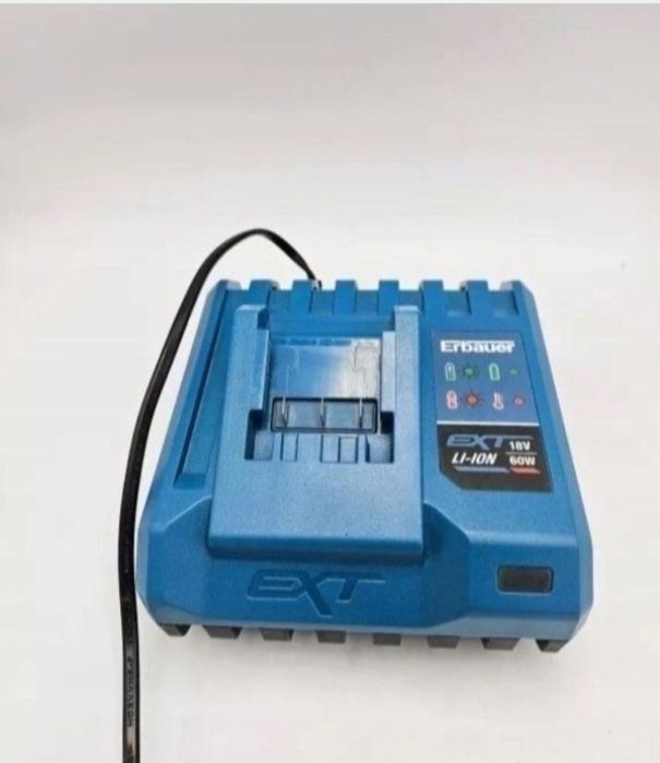 Ładowarka Erbauer 18V EXT