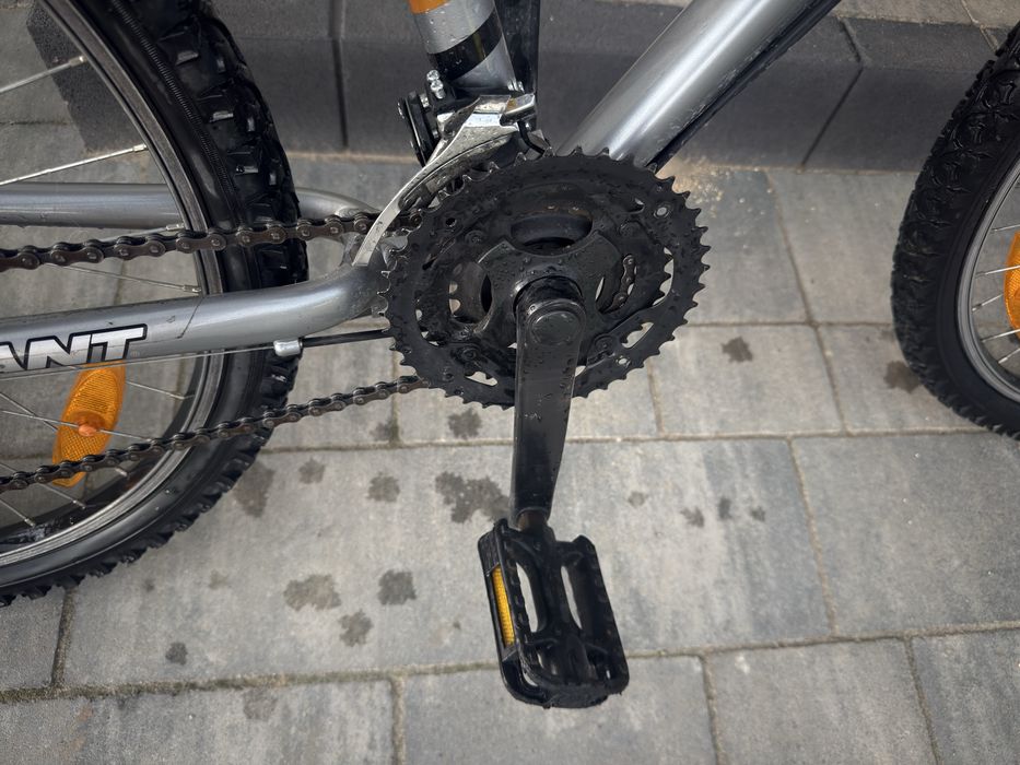 Solidny rower młodzieżowy Giant MTX 225 – koła 24"