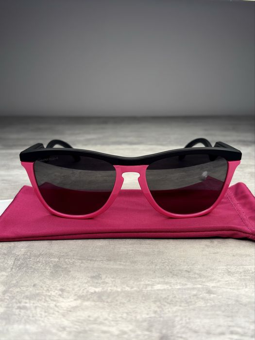 Okulary Oakley Frogskins Hybrid «Matte Black / Neon Pink» Prizm Black