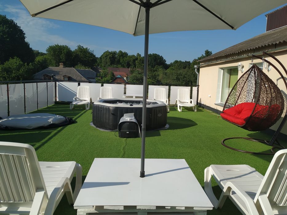 Нов.год-занято.Сдам 3ех этажный дом в Люботине .Сауна. Чан