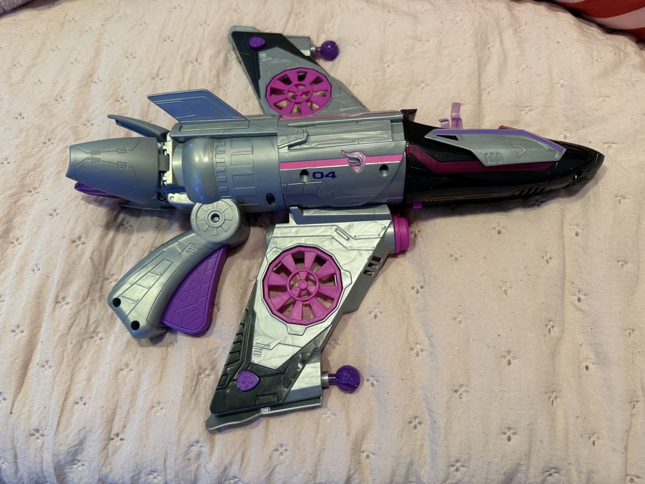 Spin Master Psi Patrol Skye Deluxe, stan idealny, z figurka i strzalam