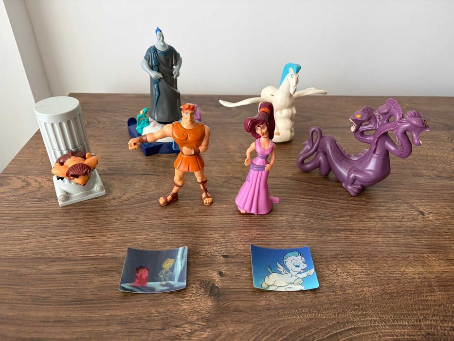 Princesas figuras Branca de neve sete anoes disney bonecos monstros companhia tarzan livro da selva hercules peter pan capitao pequena sereia barcos