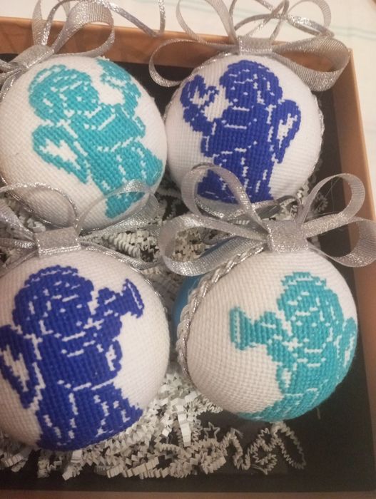 Новорічні кульки ручної роботи