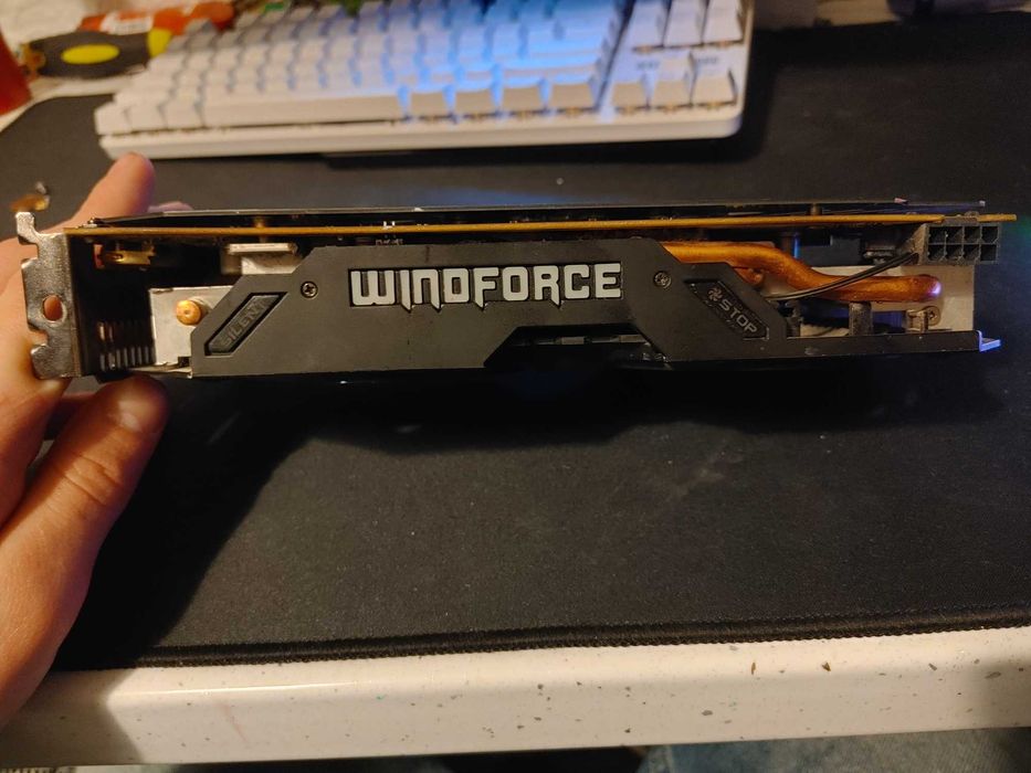 Karta graficzna amd r9 380 4gb