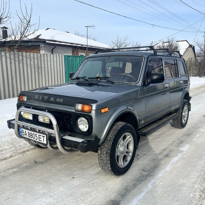 Продам инжекторною НИВУ