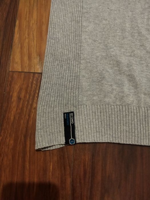 Elegancki sweterek 134/140 dla chłopca