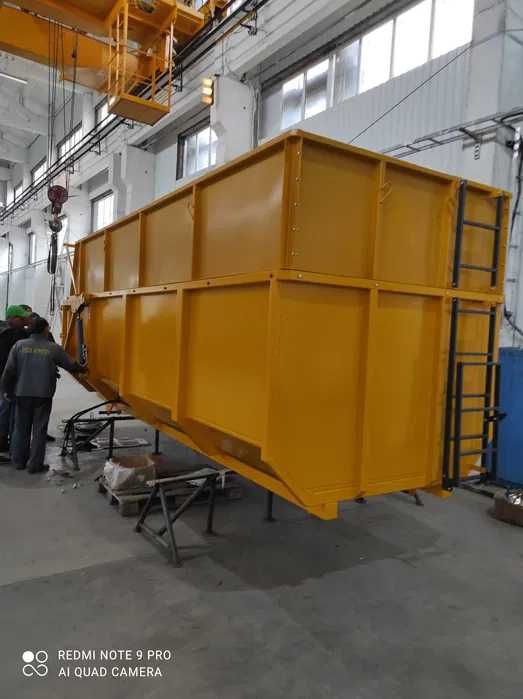 Тракторний напівпричіп НТГ-16 "Віктор М"  під сілос