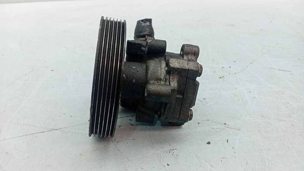 Bomba de direção FORD Fiesta V (JH_, JD_)