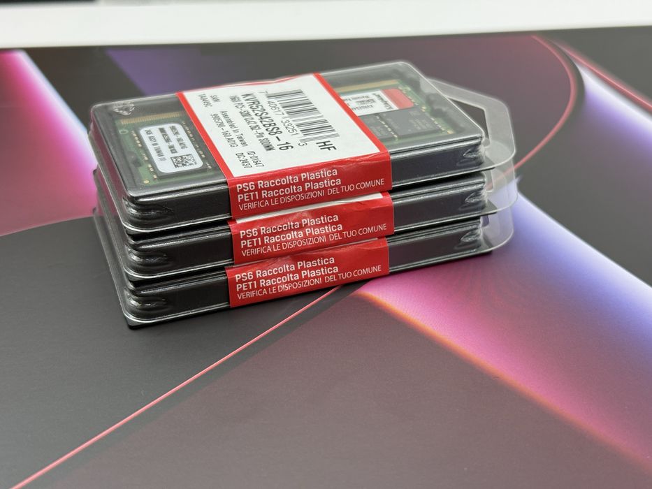 Kingston 16 GB SO-DIMM DDR5 5200 MHz (KVR52S42BS8-16)