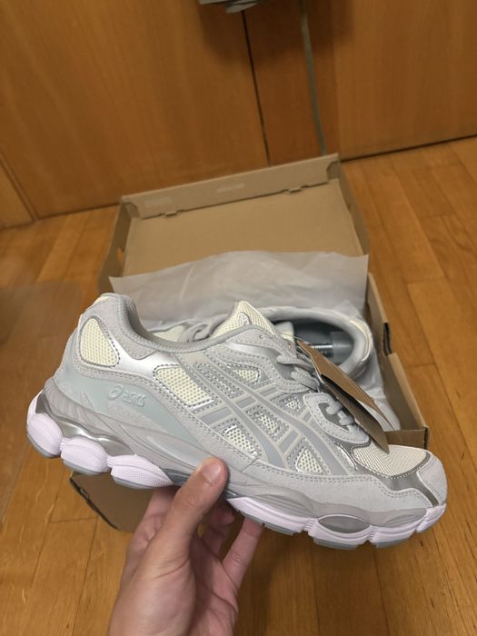 Asics Gel 43/44 NOVOS