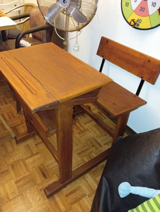 Carteira / secretária madeira .