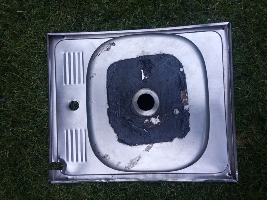 Продам кухонную мойку