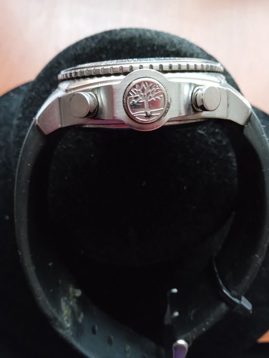 Продам наручний годинник