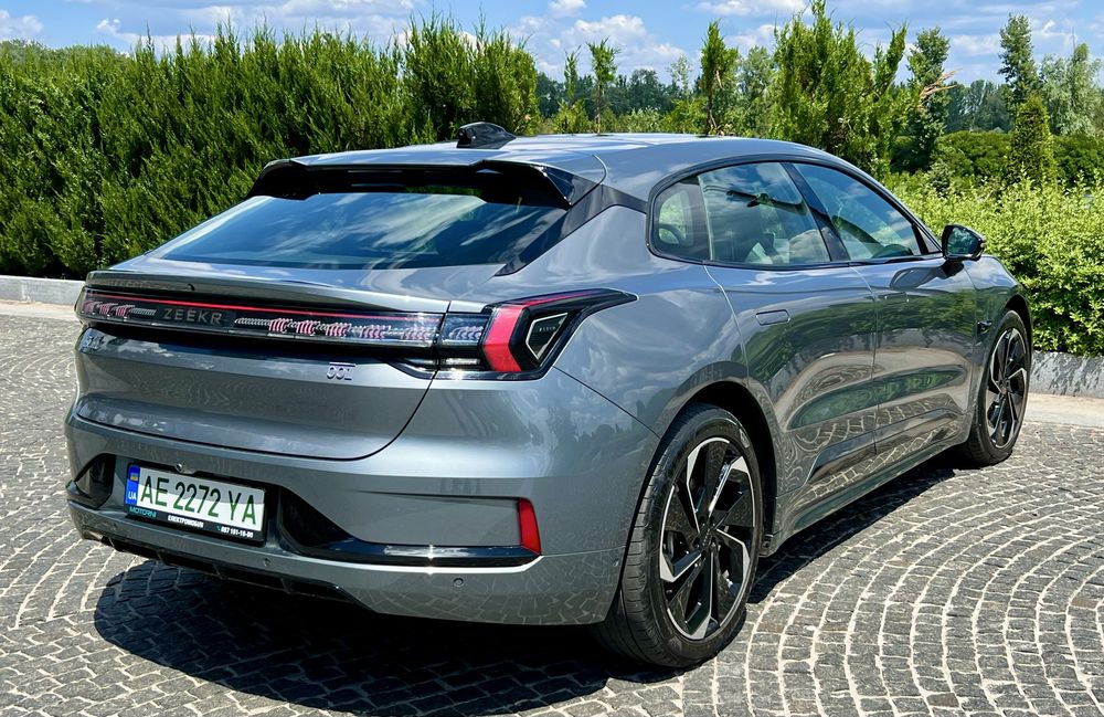 Zeekr 001 AWD 100 кw  2024