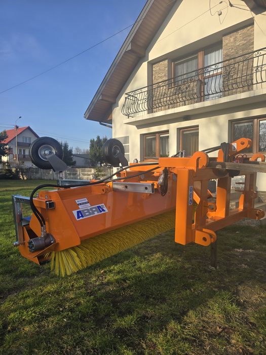 Zamiatarka do zaniczyszczeń - nowa polska produckja elektrozawór