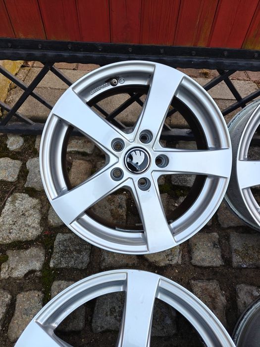 Felgi 5x112 16" do Skoda