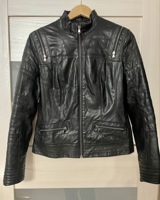 Шкіряна куртка Armando Gomes ( італія)