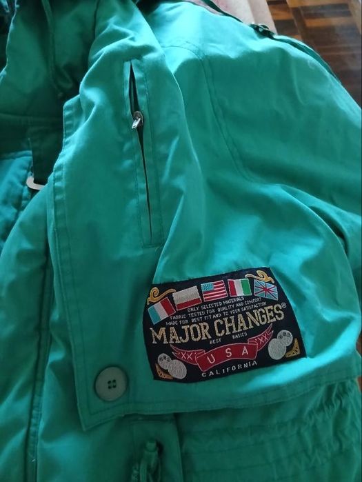 Женский пуховик(пух натуральный) р 48-50